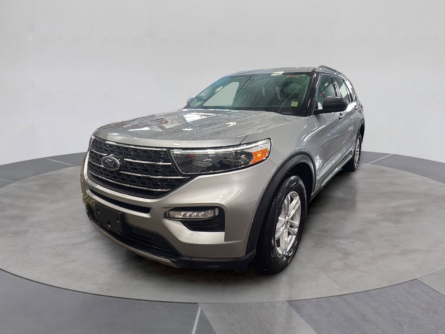 2024 FORD Explorer