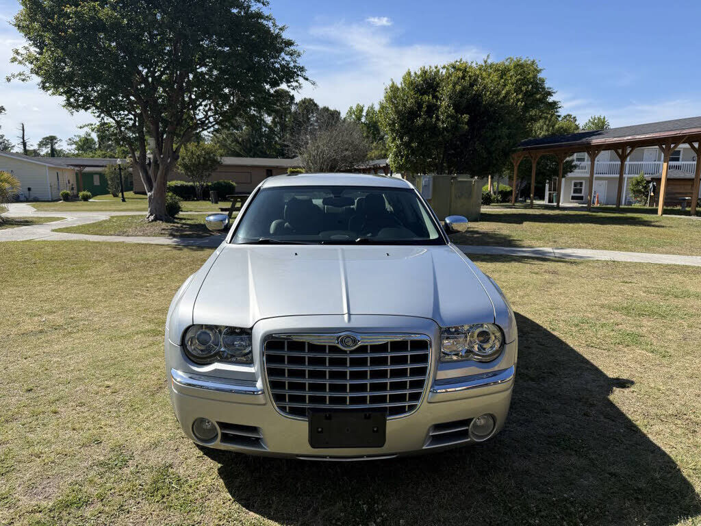2005 CHRYSLER 300C