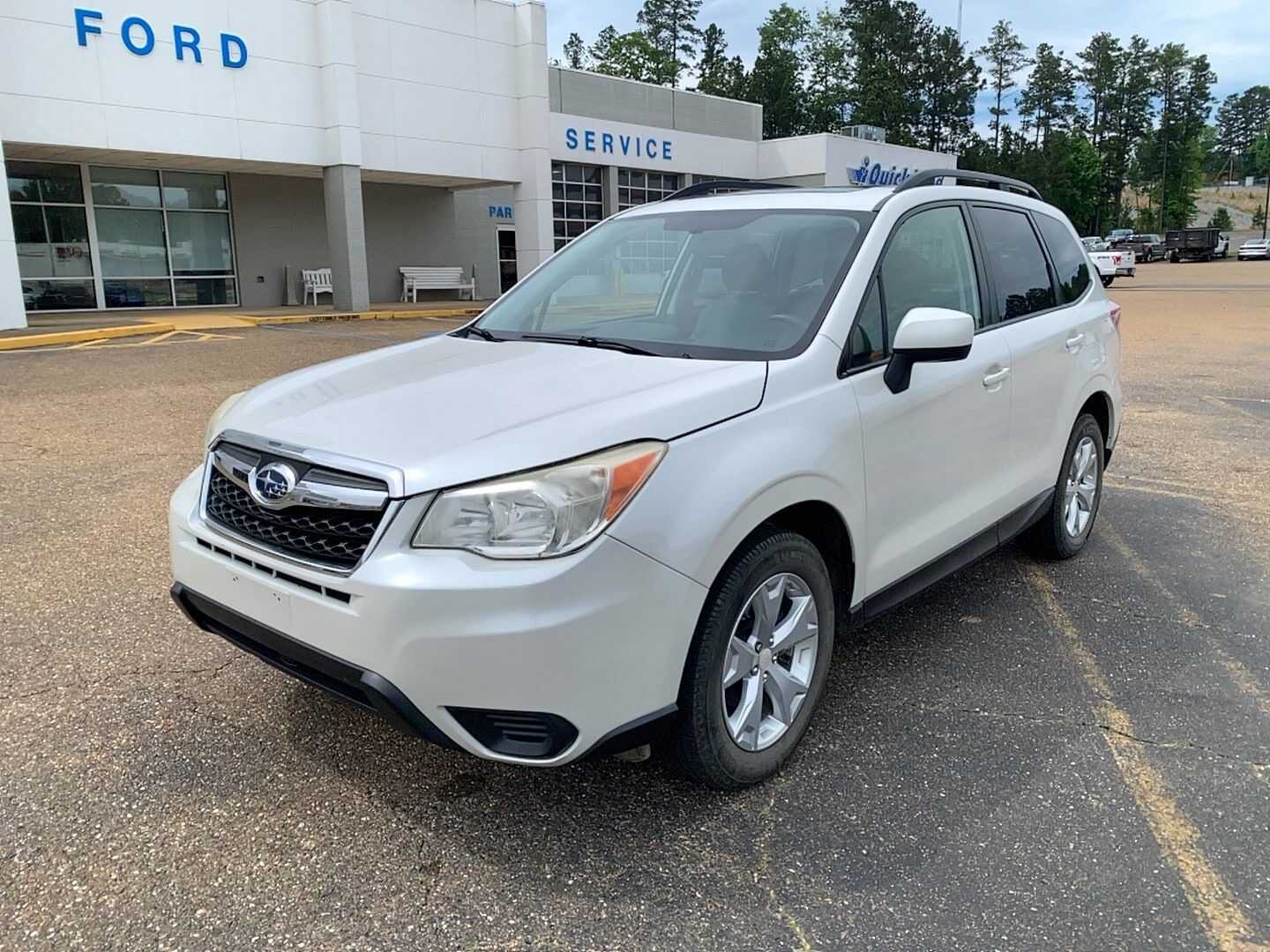 2015 SUBARU Forester