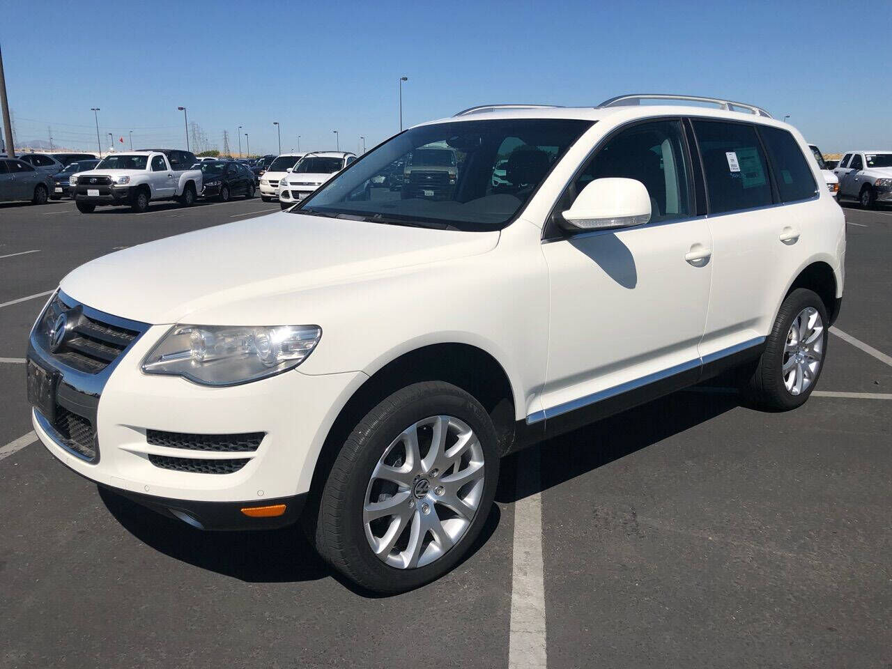 2009 VOLKSWAGEN Touareg