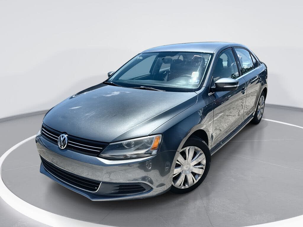 2013 VOLKSWAGEN Jetta
