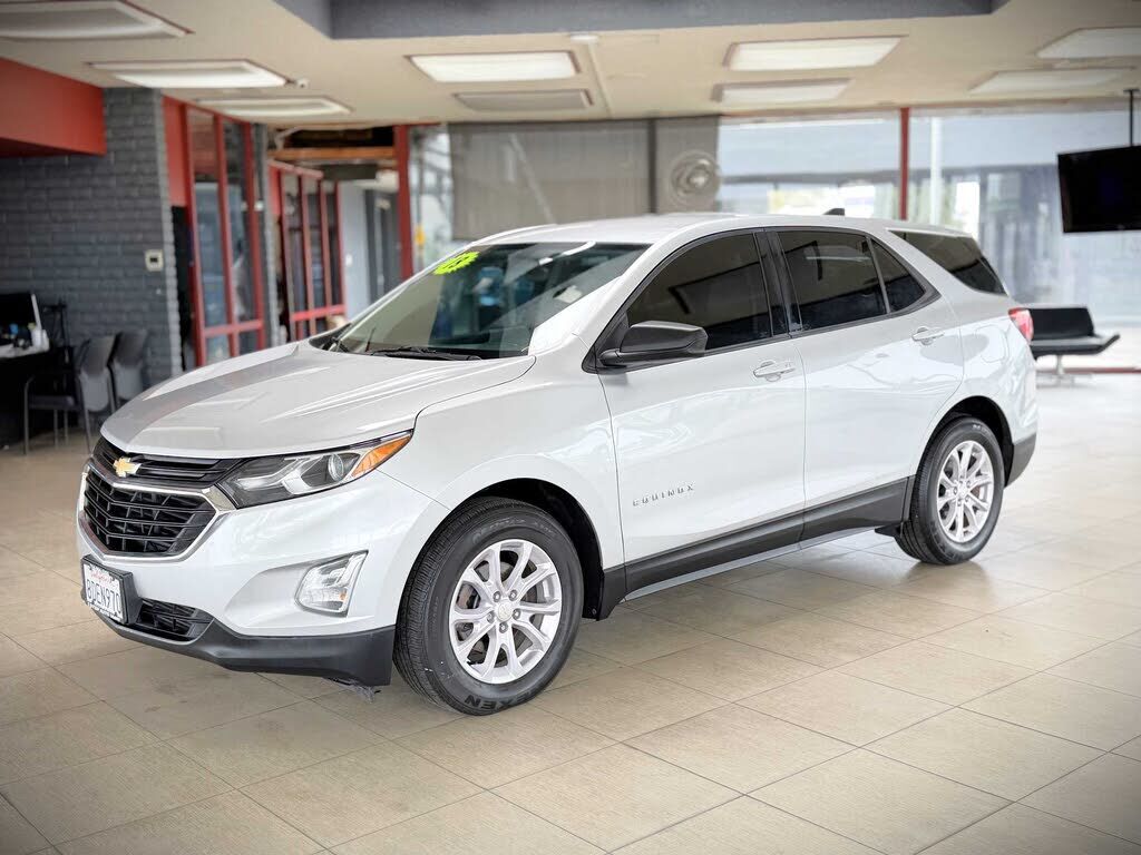 2018 CHEVROLET Equinox