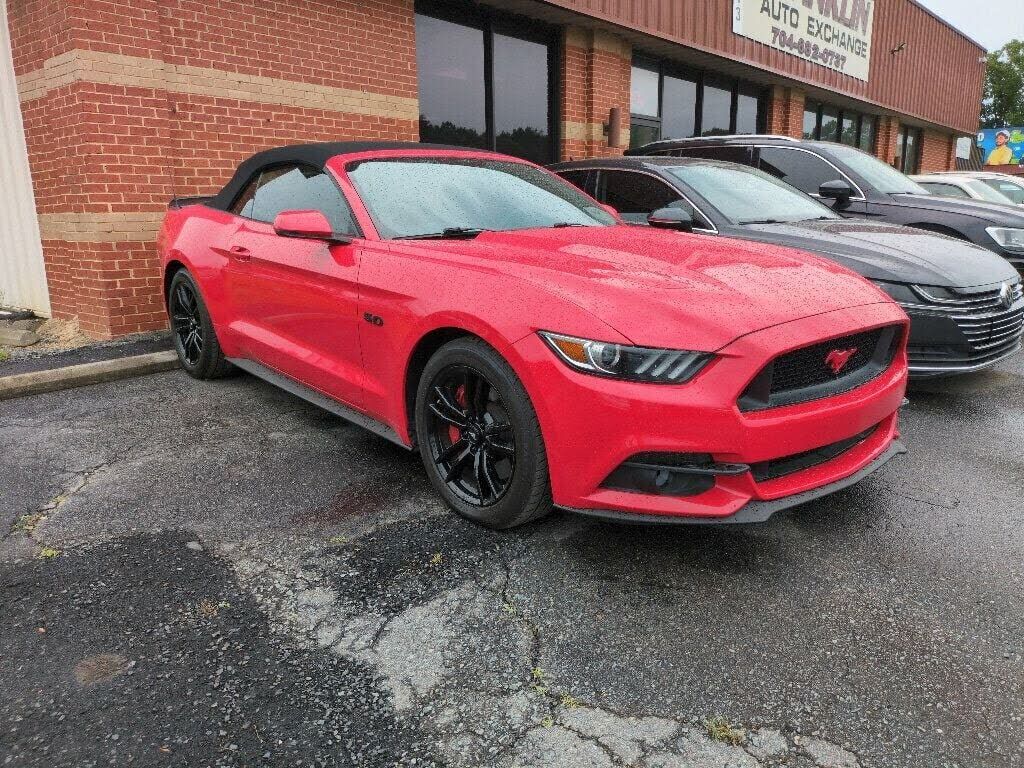 2017 FORD Mustang