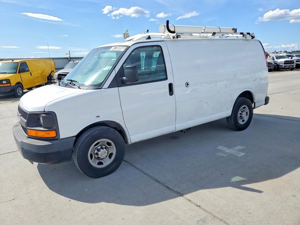 2013 CHEVROLET Express