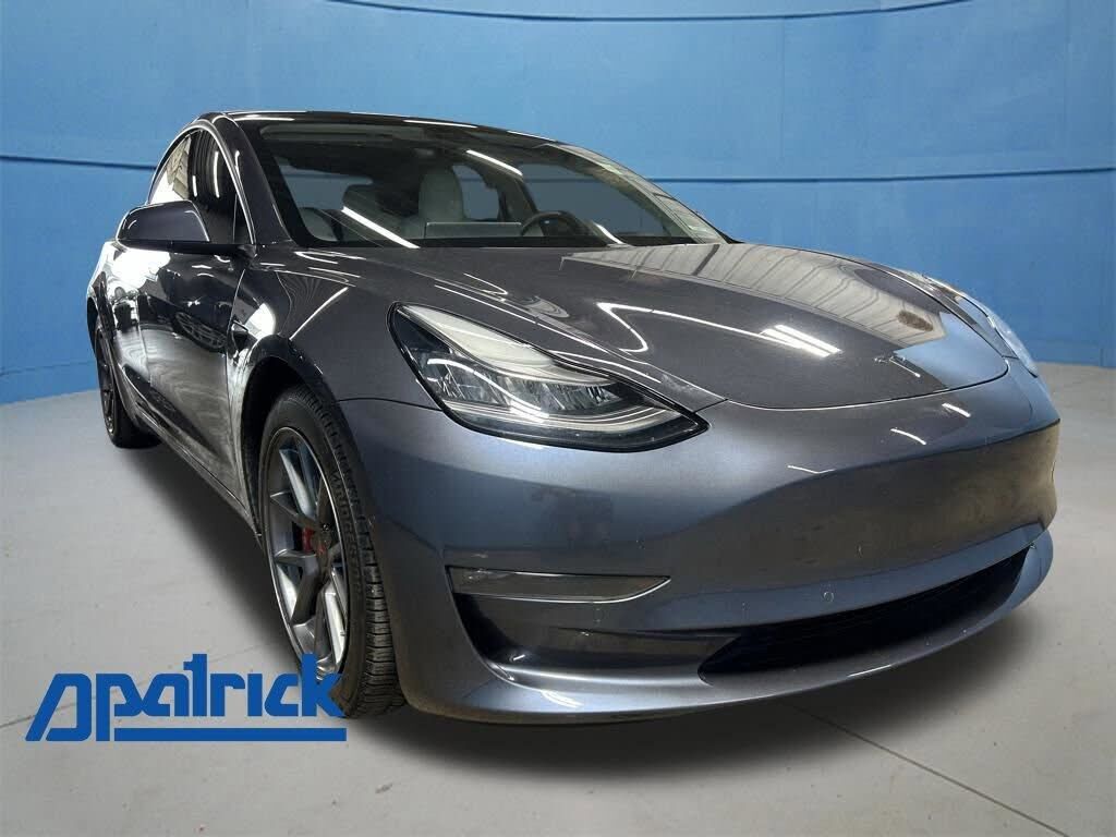 2021 TESLA Model 3