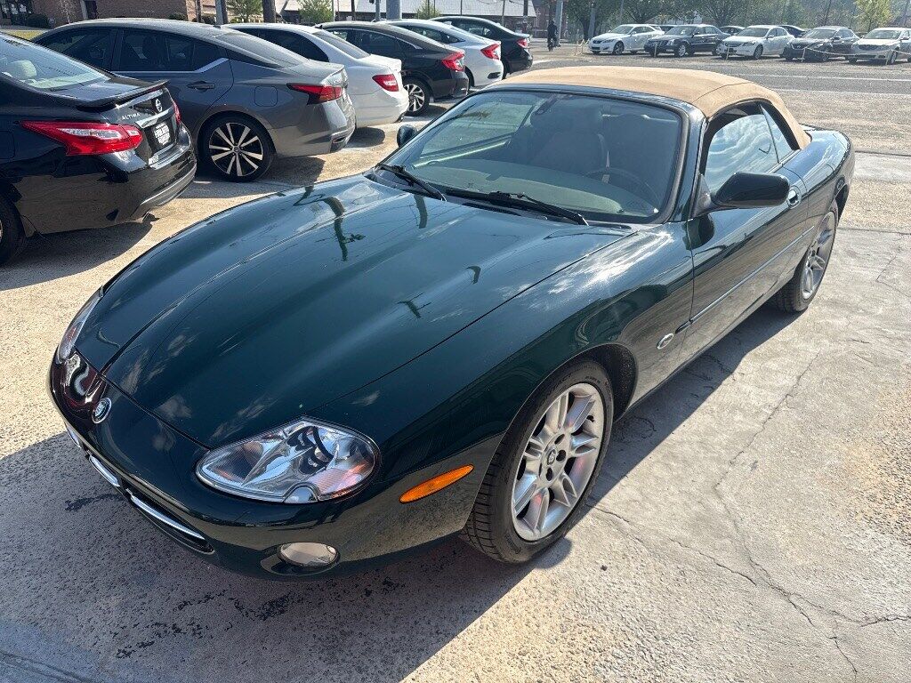 2002 JAGUAR XK8