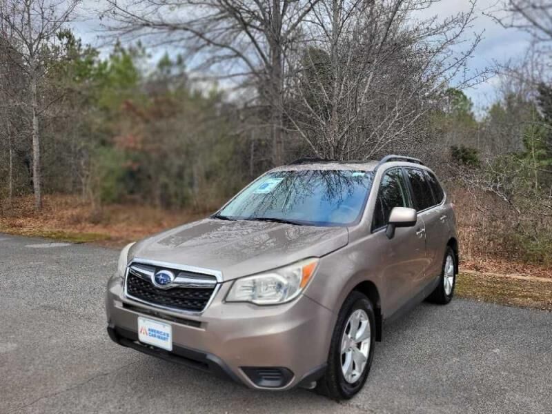 2015 SUBARU Forester