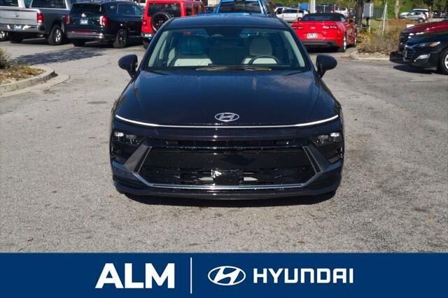 2025 HYUNDAI Sonata