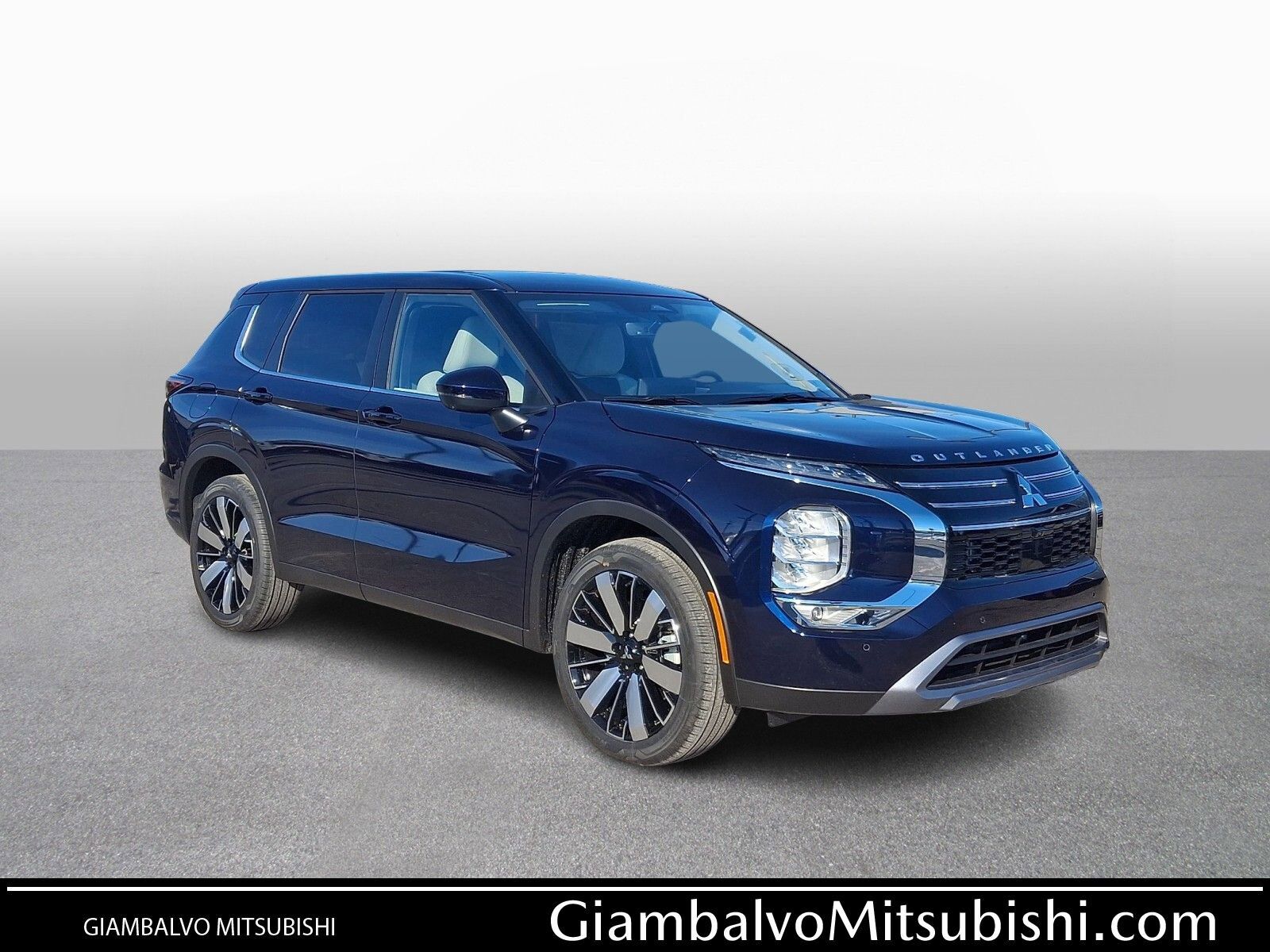 2026 MITSUBISHI Outlander