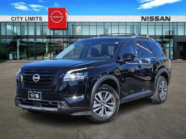 2023 NISSAN Pathfinder