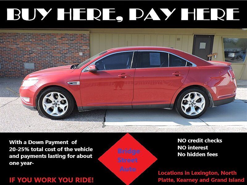 2011 FORD Taurus