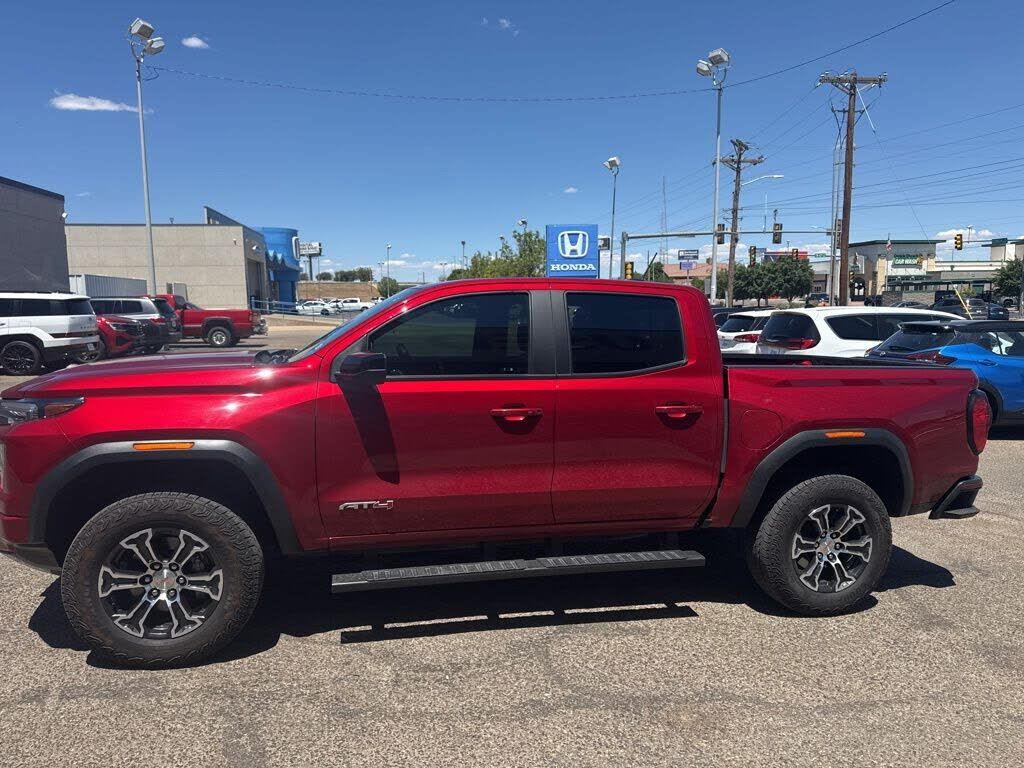 2024 GMC Canyon