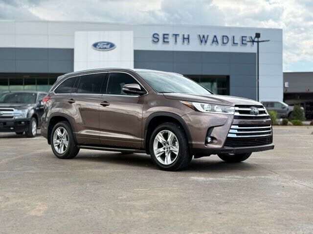 2019 TOYOTA Highlander
