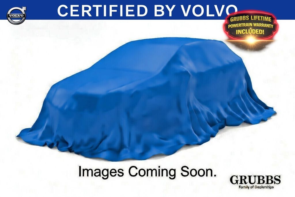 2023 VOLVO XC90