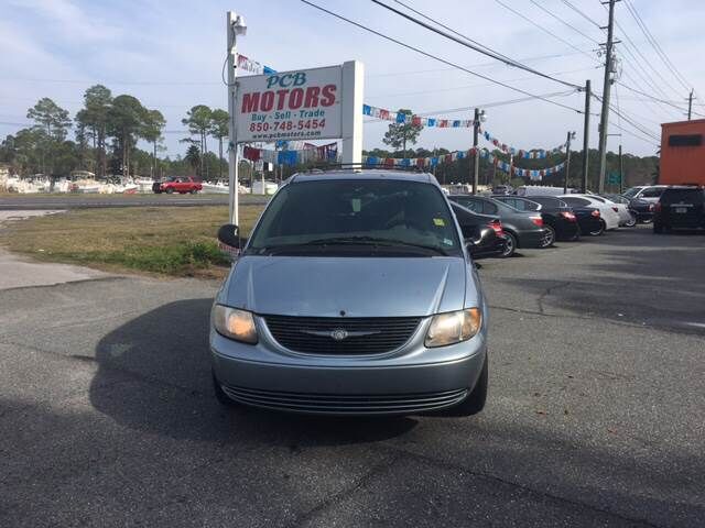 2003 CHRYSLER Town and Country