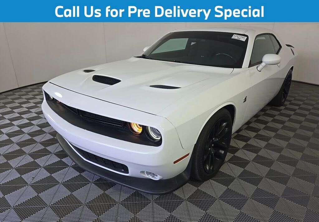 2020 DODGE Challenger