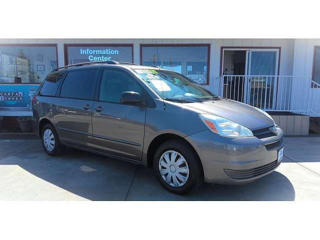 2004 TOYOTA Sienna