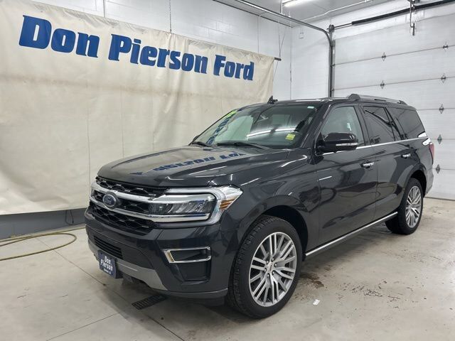 2022 FORD Expedition