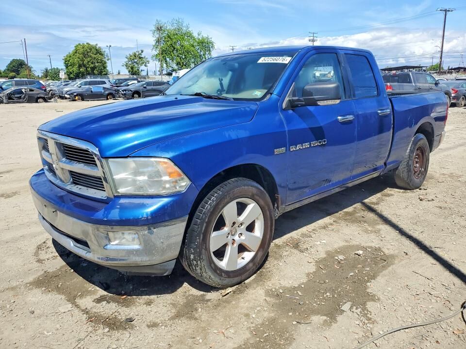 2011 DODGE Ram