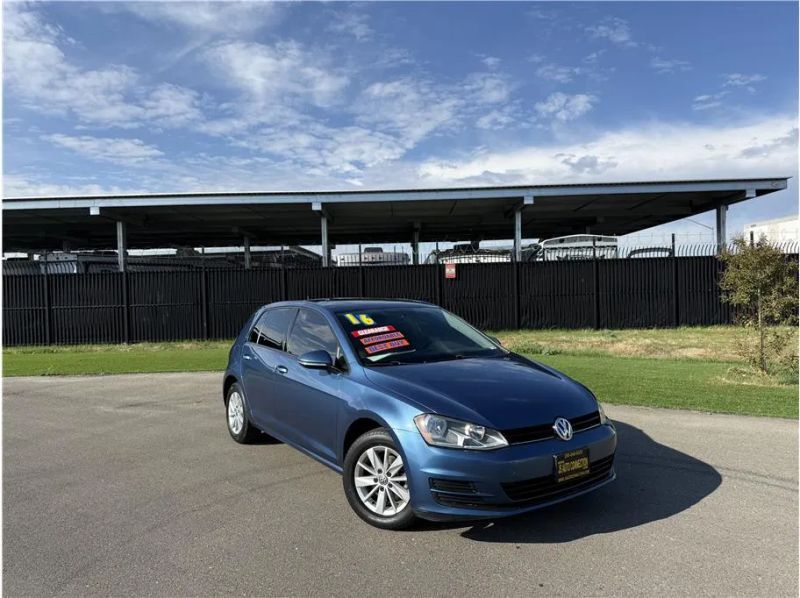 2016 VOLKSWAGEN Golf