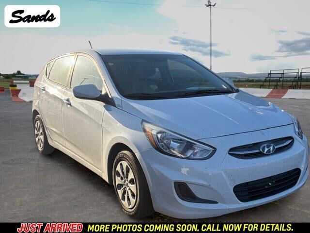 2017 HYUNDAI Accent