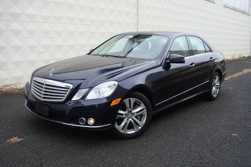 2011 MERCEDES-BENZ E-Class