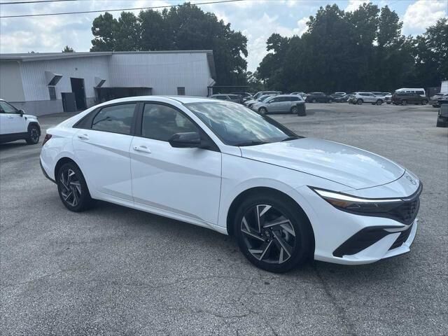 2025 HYUNDAI Elantra