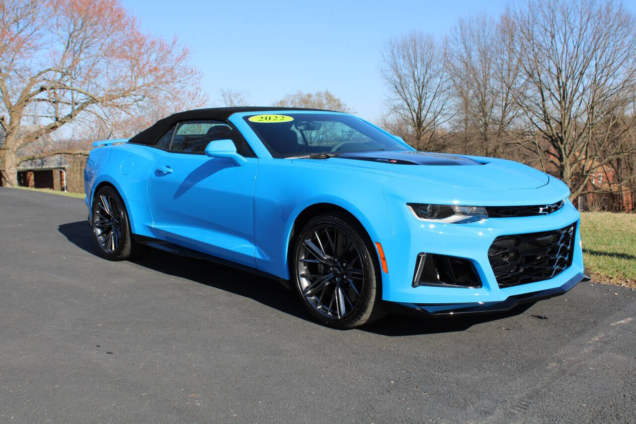 2023 CHEVROLET Camaro
