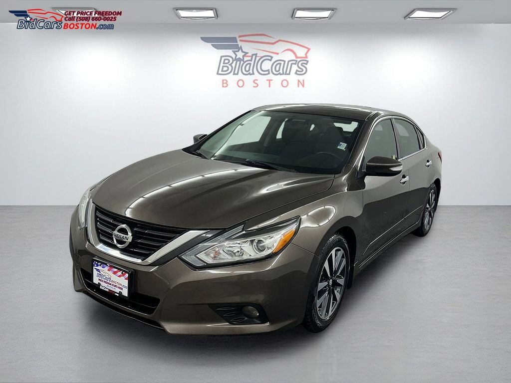 2017 NISSAN Altima