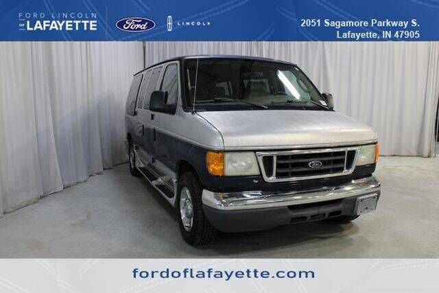 2005 FORD E-150