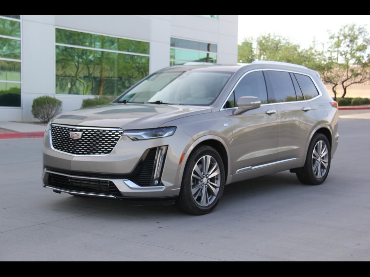 2022 CADILLAC XT6