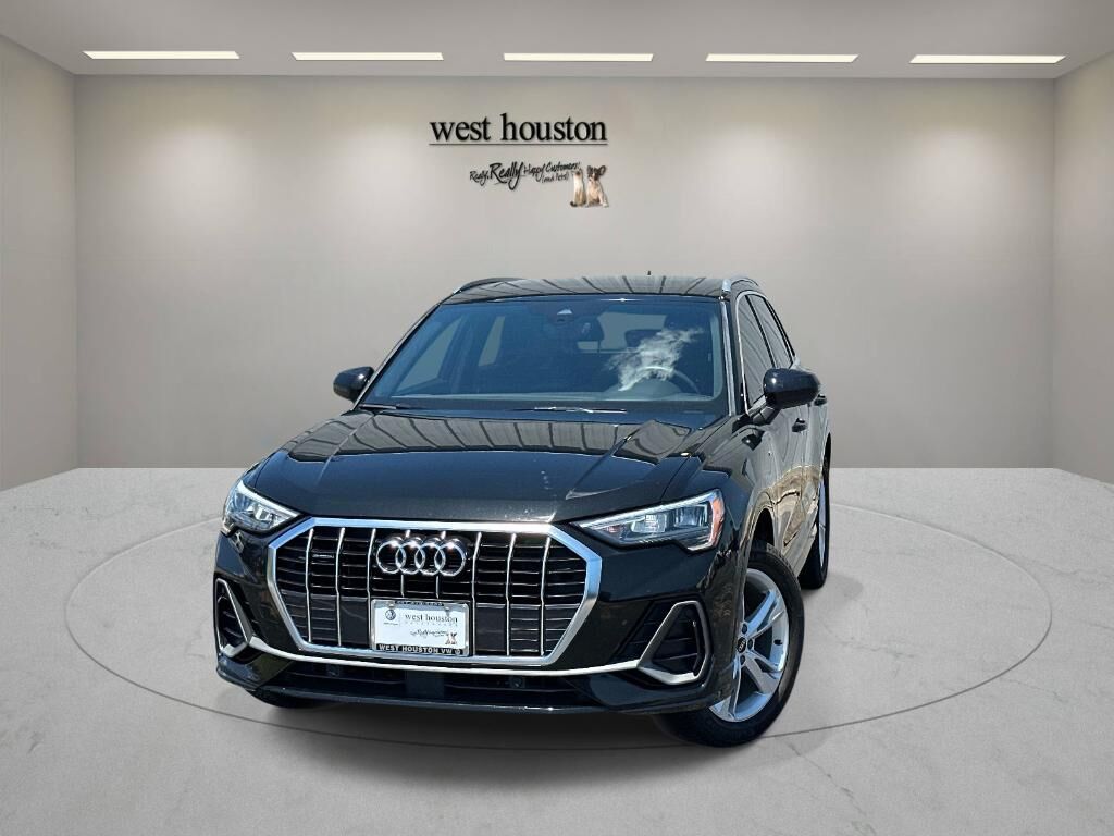 2021 AUDI Q3