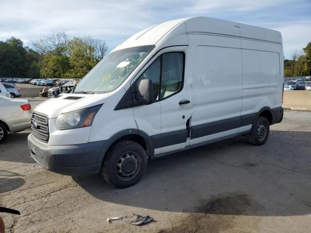 2015 FORD Transit
