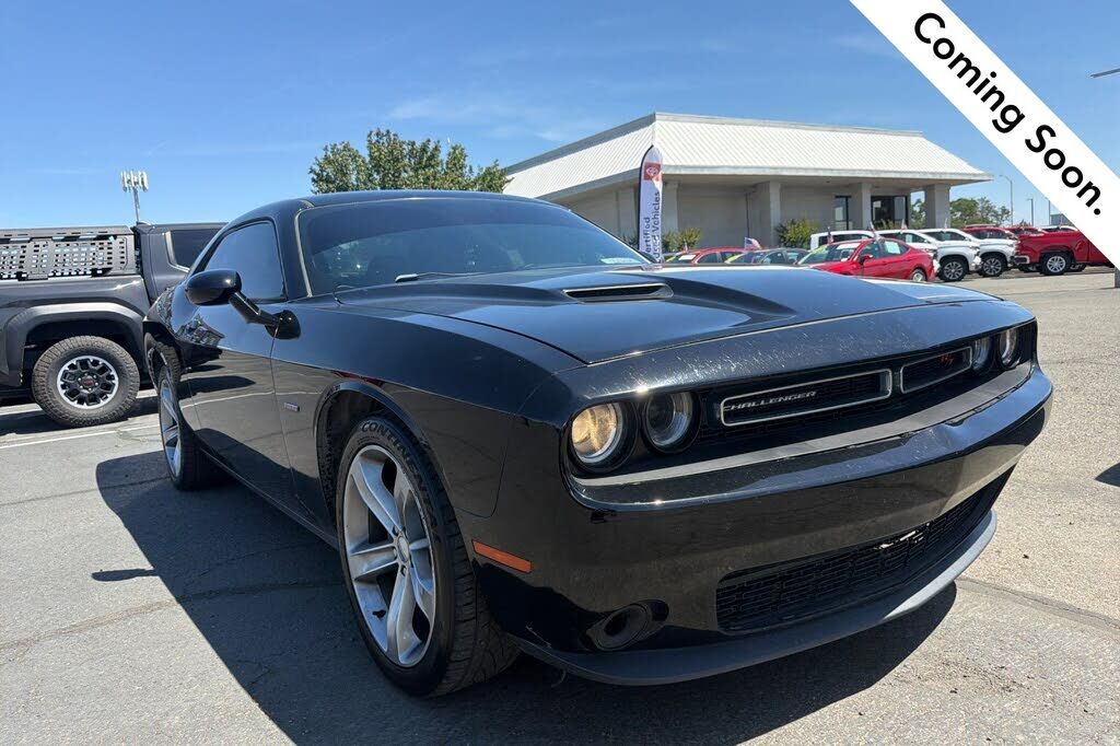 2015 DODGE Challenger
