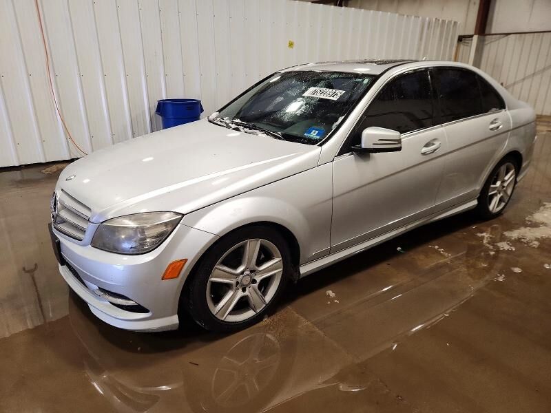 2011 MERCEDES-BENZ C-Class