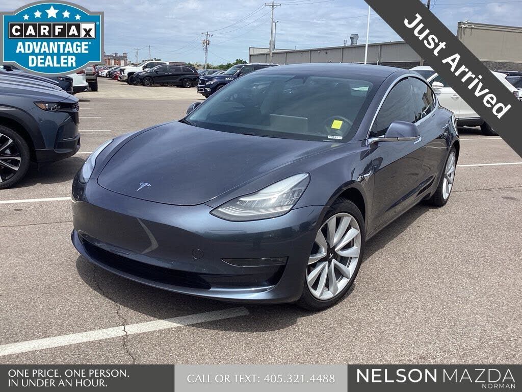 2020 TESLA Model 3