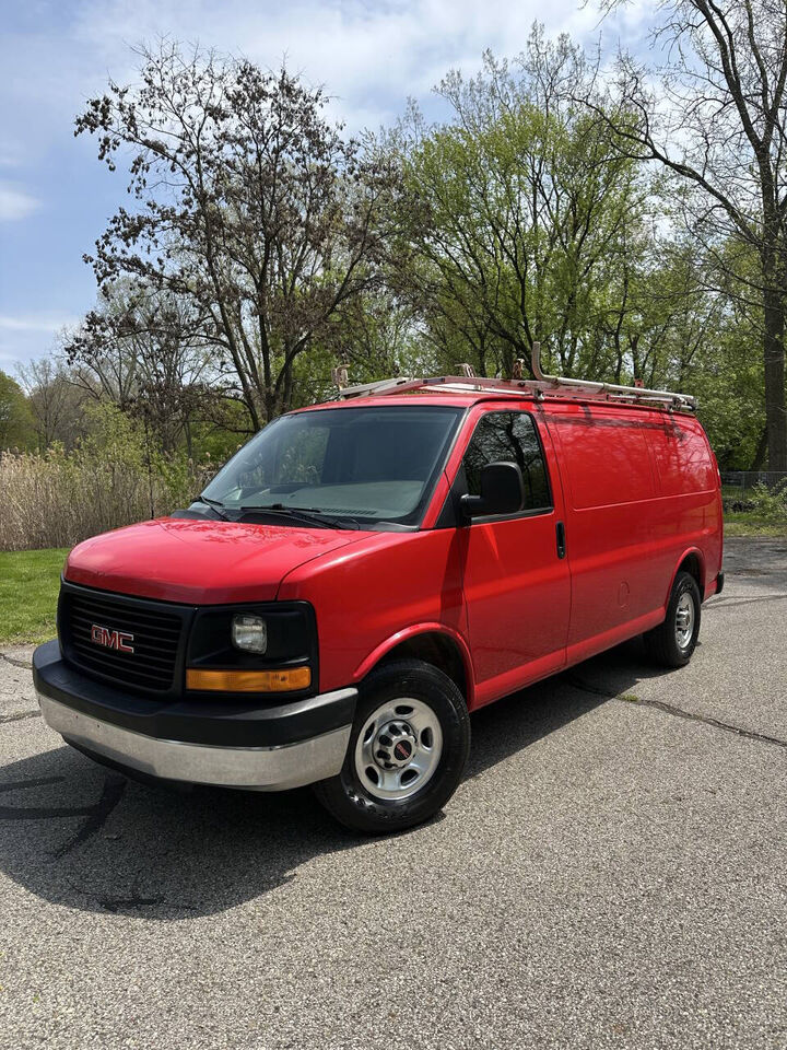 2016 GMC Savana