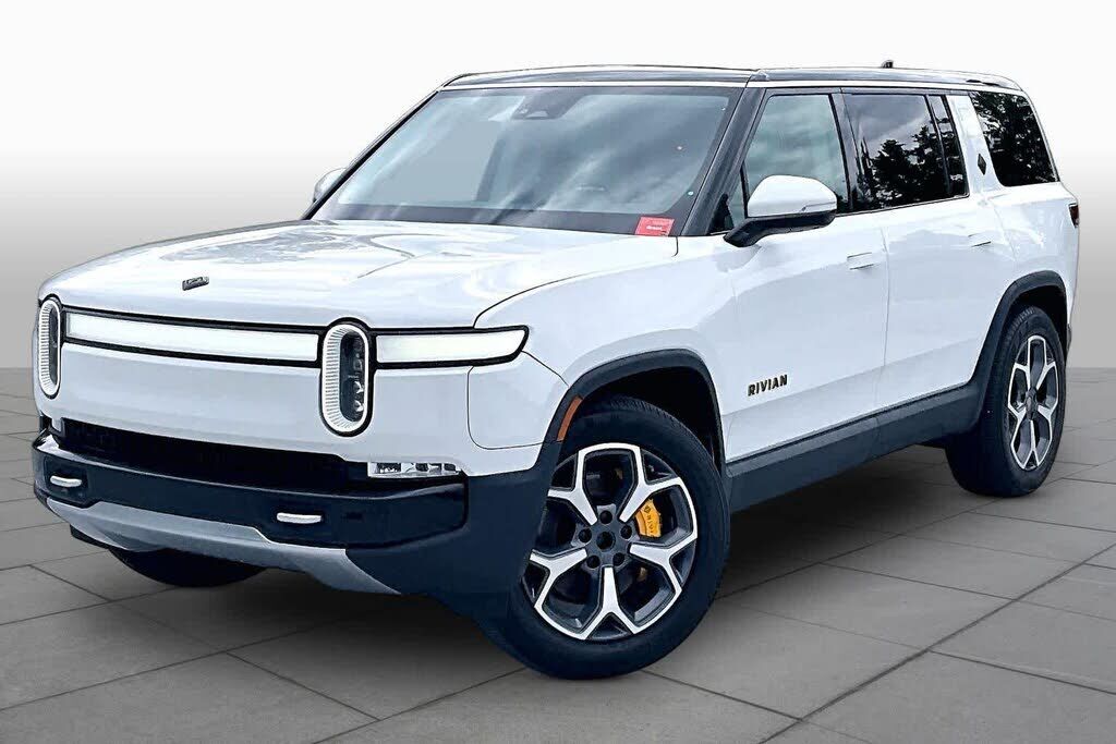 2023 RIVIAN R1S