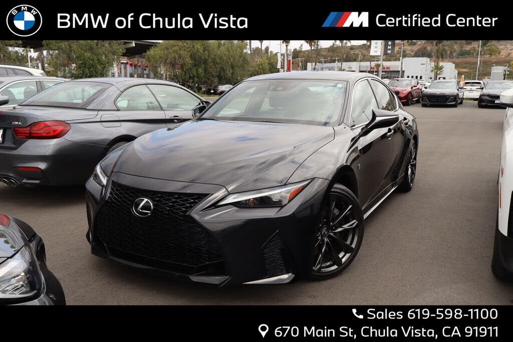 2024 LEXUS IS