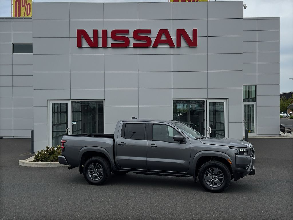 2026 NISSAN Frontier