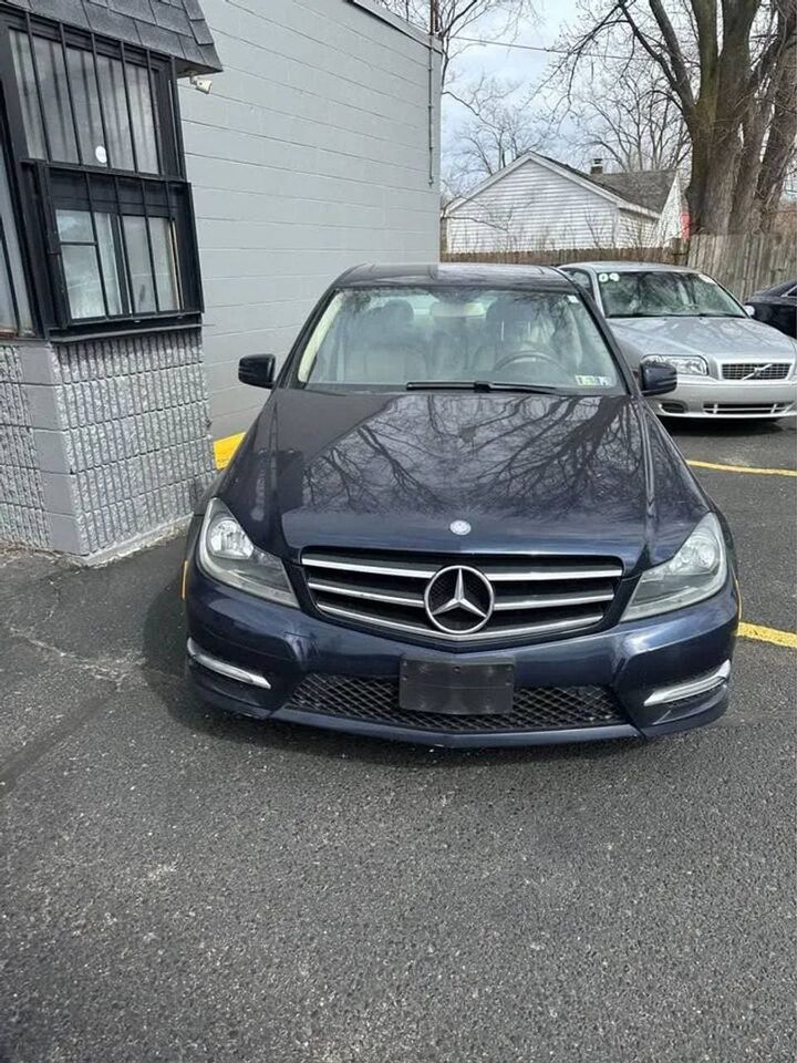 2014 MERCEDES-BENZ C-Class
