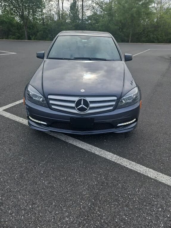 2011 MERCEDES-BENZ C-Class
