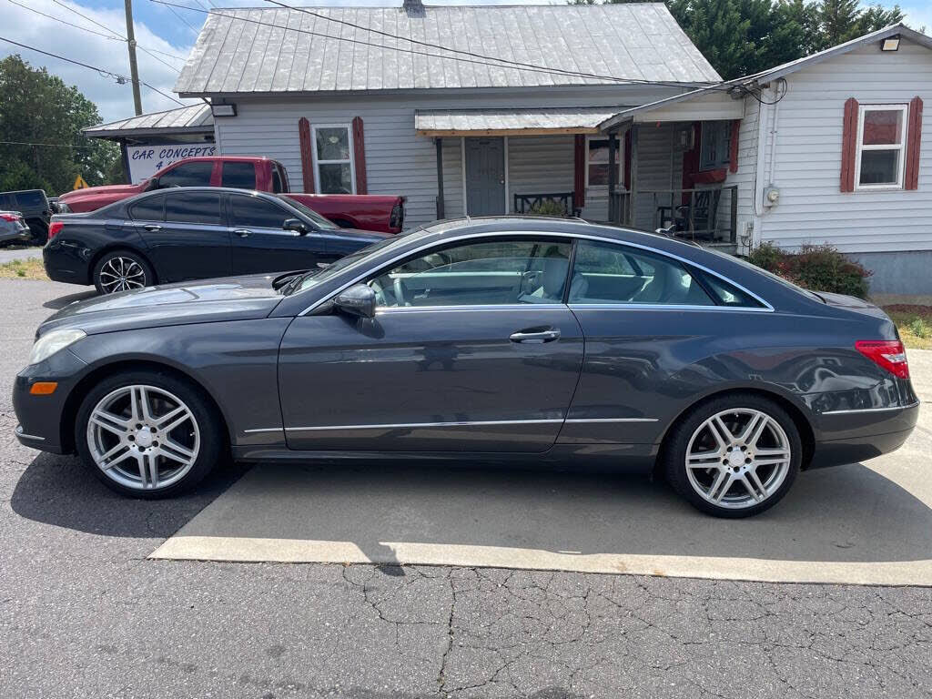 2010 MERCEDES-BENZ E-Class