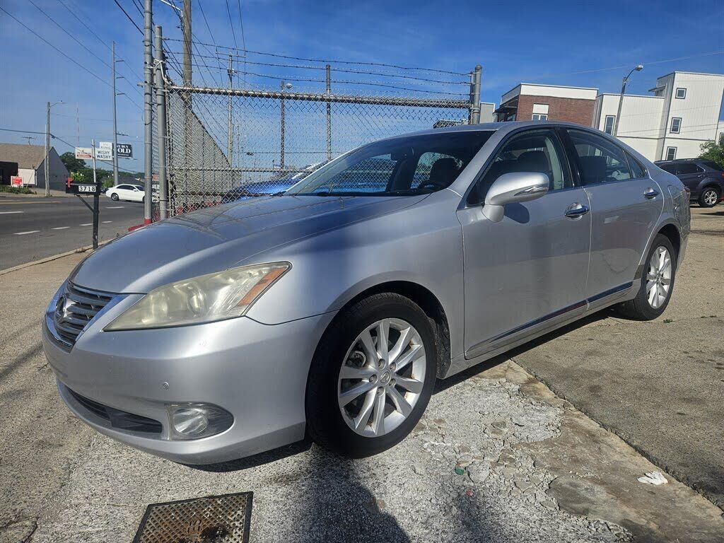 2010 LEXUS ES