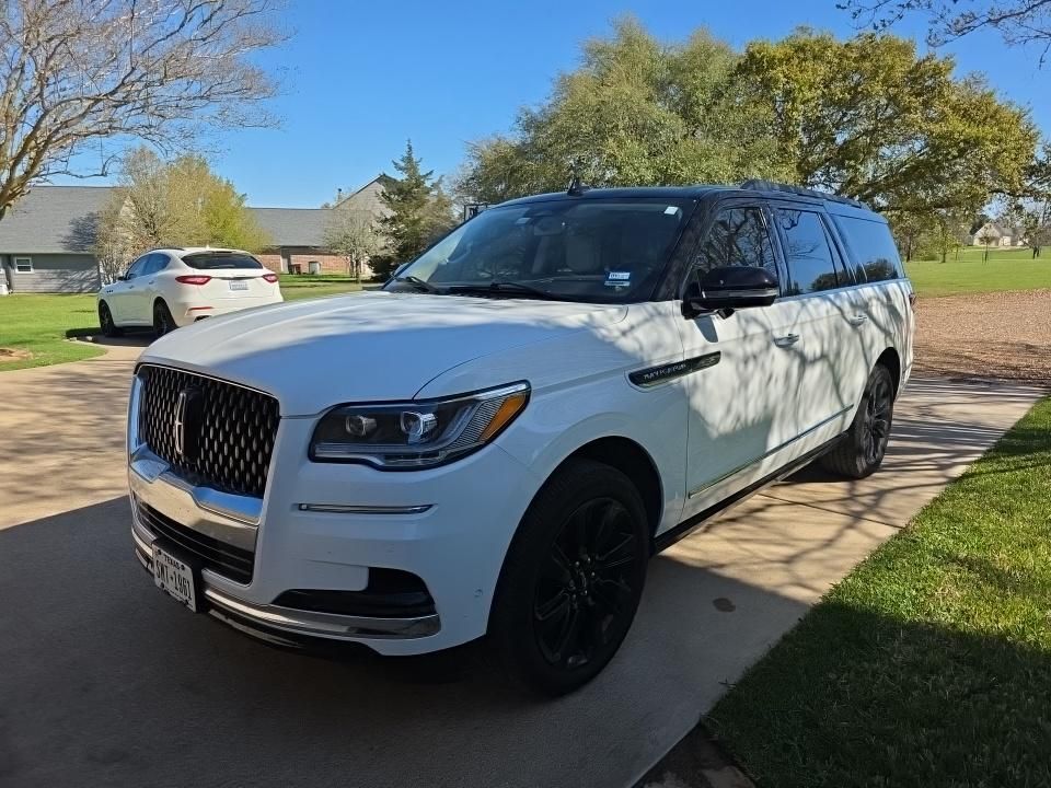 2022 LINCOLN Navigator L
