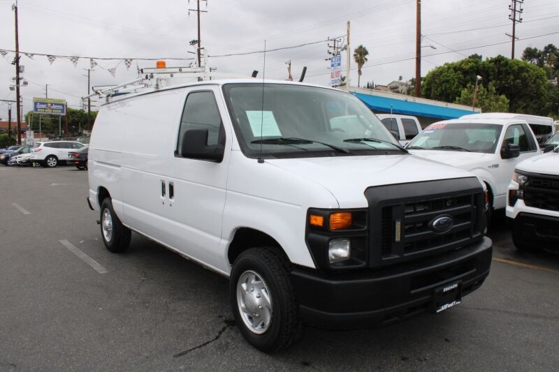 2013 FORD E-150