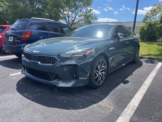 2022 KIA Stinger