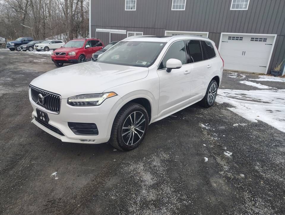 2020 VOLVO XC90