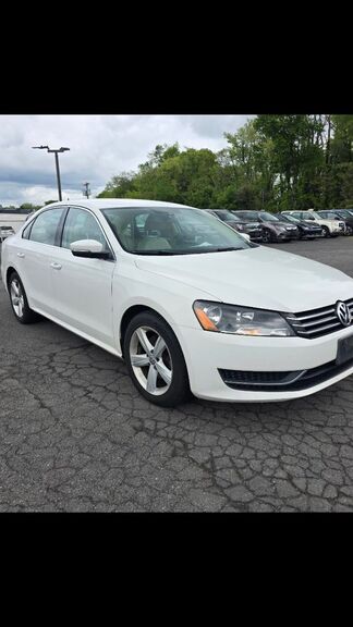 2015 VOLKSWAGEN Passat