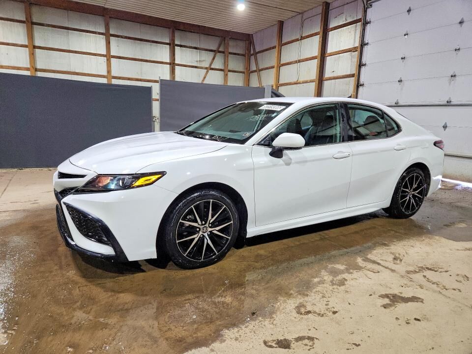 2024 TOYOTA Camry